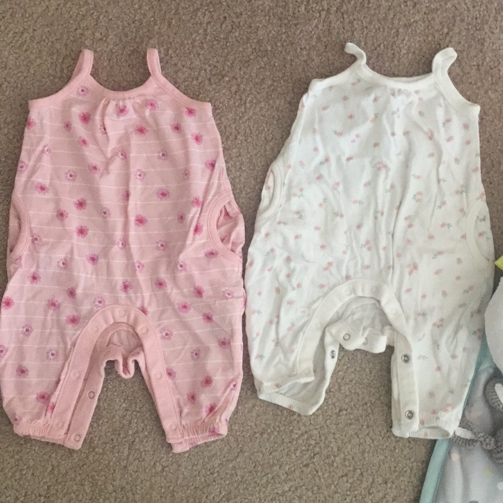 Set of two baby girl summer rompers